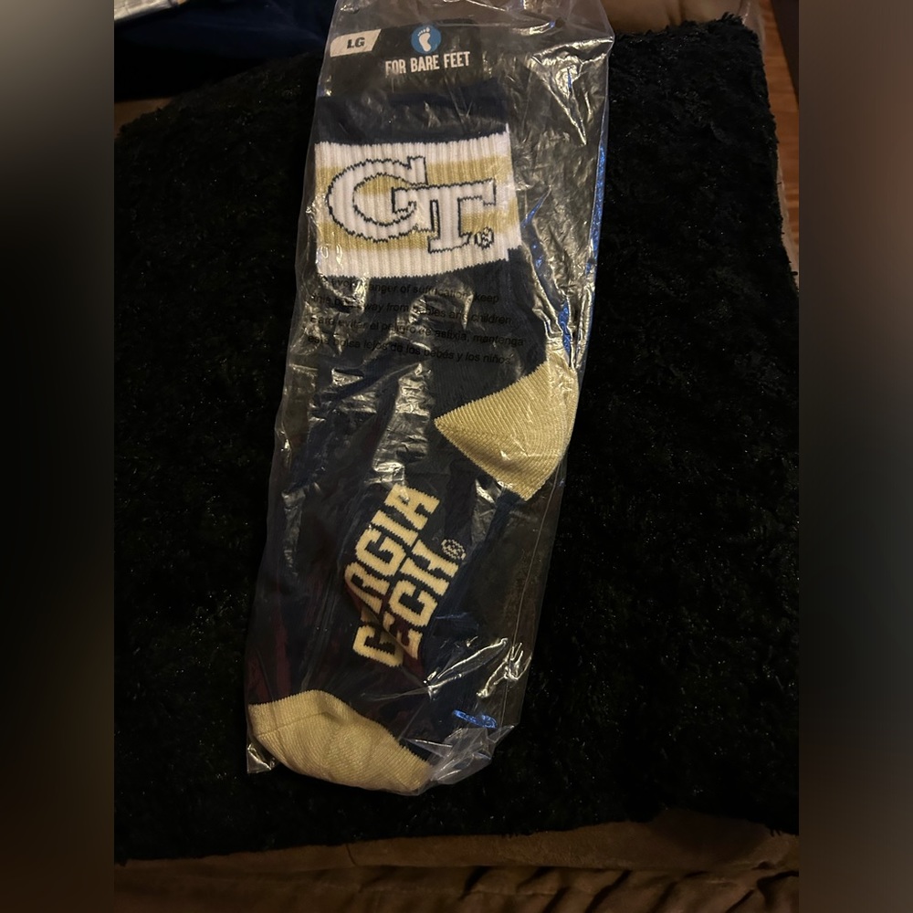 For Bare Feet Georgia Tech Yellow Jackets 4-Stripe Crew Socks🧦Sz L